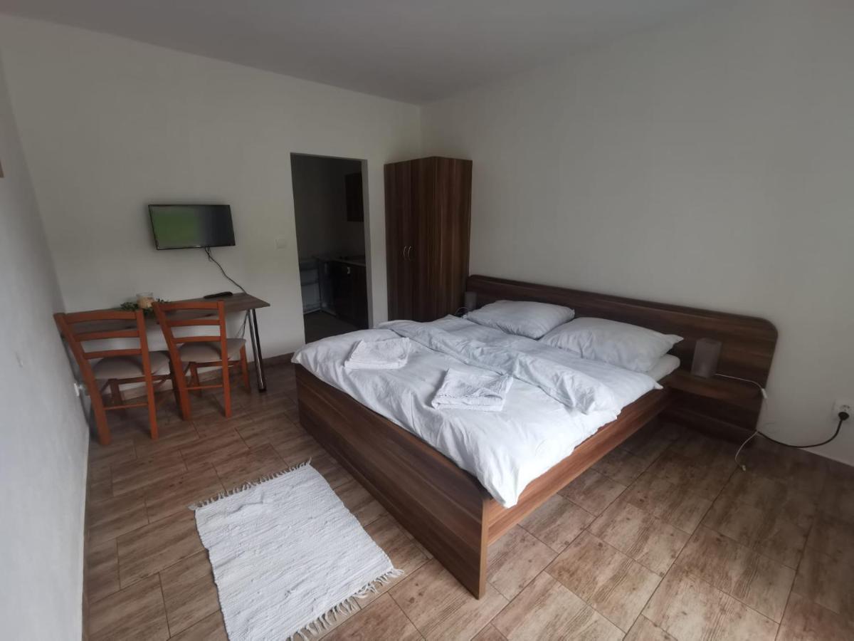 Apartmany Pod Landstejnem Stare Mesto  Ngoại thất bức ảnh
